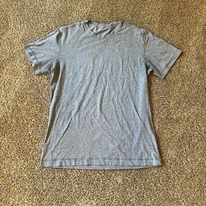 Men’s Grey Lululemon Shirt
